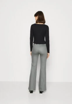 Monki Pantalon Classique - Grey -Monki 023b7d228a7a4d2e83a986c2ac99b2e3