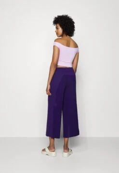 Monki Pantalon Classique - Purple -Monki 05df56cde10f41419dc524ebb5eb6826