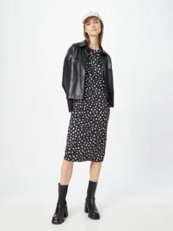 Monki Robes En Jersey Robe Femme Noir 11 Monki Robes En Jersey Robe Femme Noir -Monki 0782511144253c4f00d675312bbd5a25