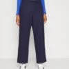 Monki Pantalon Classique - Navy -Monki 13ec57c4409946b8aefec7fef0086d4b