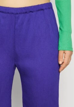 Monki Pantalon Classique - Purple -Monki 173aa36c42914141ac8b53bc698f41c9