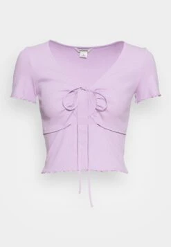 Monki T-Shirt Basique - Lilac Purple Light -Monki 17c4f64e03b5472aa94fdaeb9308699c