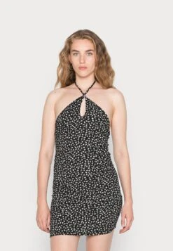 Monki Robe En Jersey - Black Dark Petite