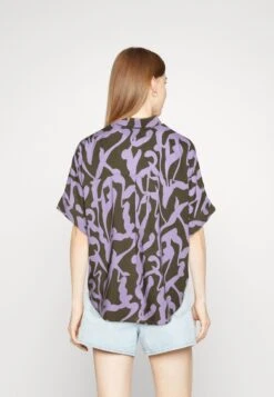 Monki Chemisier - Khaki Green Dark Organic,Lines,Purple -Monki 24cd471a0a124c01879d4e0b7ec0f05f