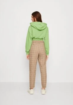 Monki Pantalon Classique - Beige 10 Monki Pantalon Classique - Beige -Monki 274e890ae28840029ba512bedea03167