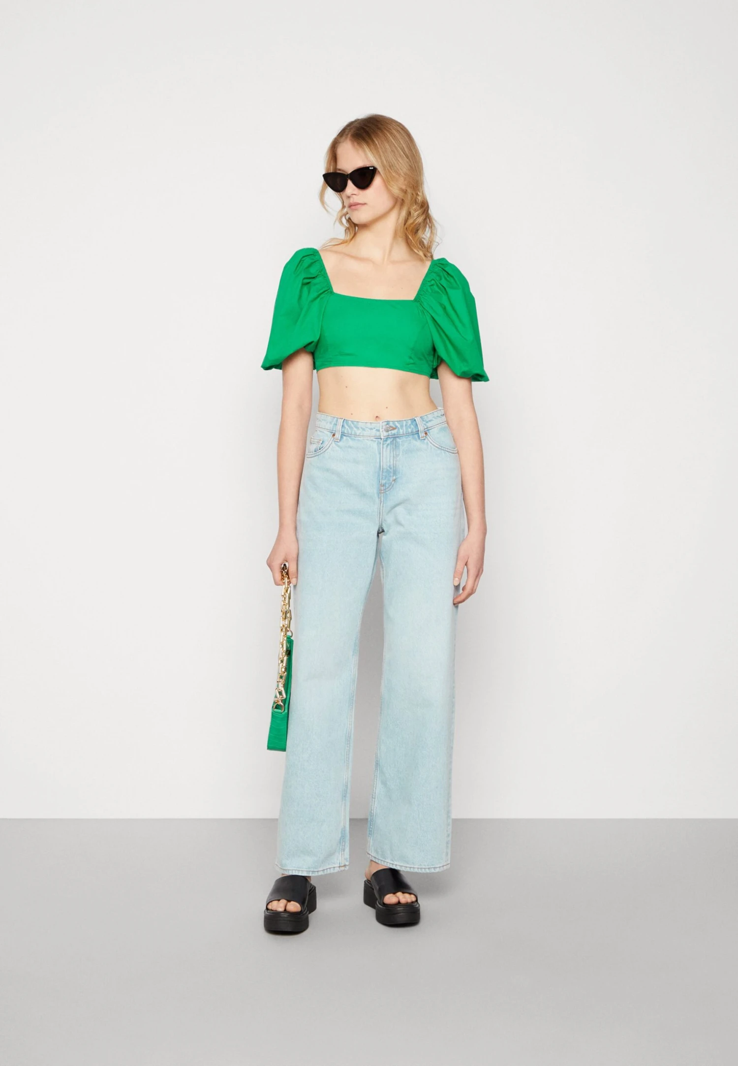 Monki Blouse - Green Medium 4 Monki Blouse - Green Medium – Image 2