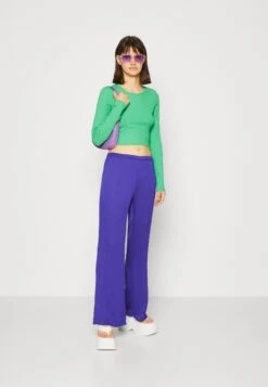 Monki Pantalon Classique - Purple -Monki 2e1ab473cfdf4b04833c90b349929bec