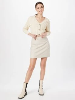 Monki Gilets Cardigan Femme Blanc Cassé -Monki 303176e42fb749a080829c0ca8795ead