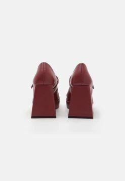 Monki Escarpins À Talons Hauts - Burgundy -Monki 32f2c8ef8ac14881bc00c4cd3db81195