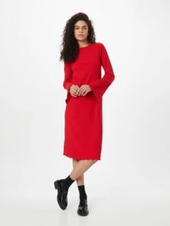 Monki Robes Robes En Maille Femme Rouge -Monki 3755d3dc27580b50500e6920598d9430