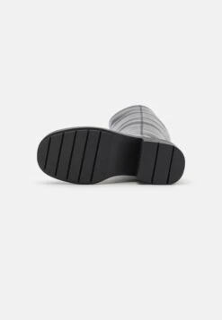 Monki Bottes À Plateau - Black -Monki 3b272b4ec78c461c923b43675f849993