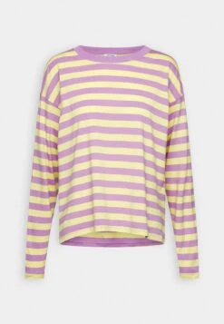 Monki T-Shirt À Manches Longues - Lilac/Yellow -Monki 3bdf657273b04672a2bdcc5c63d3e1ca