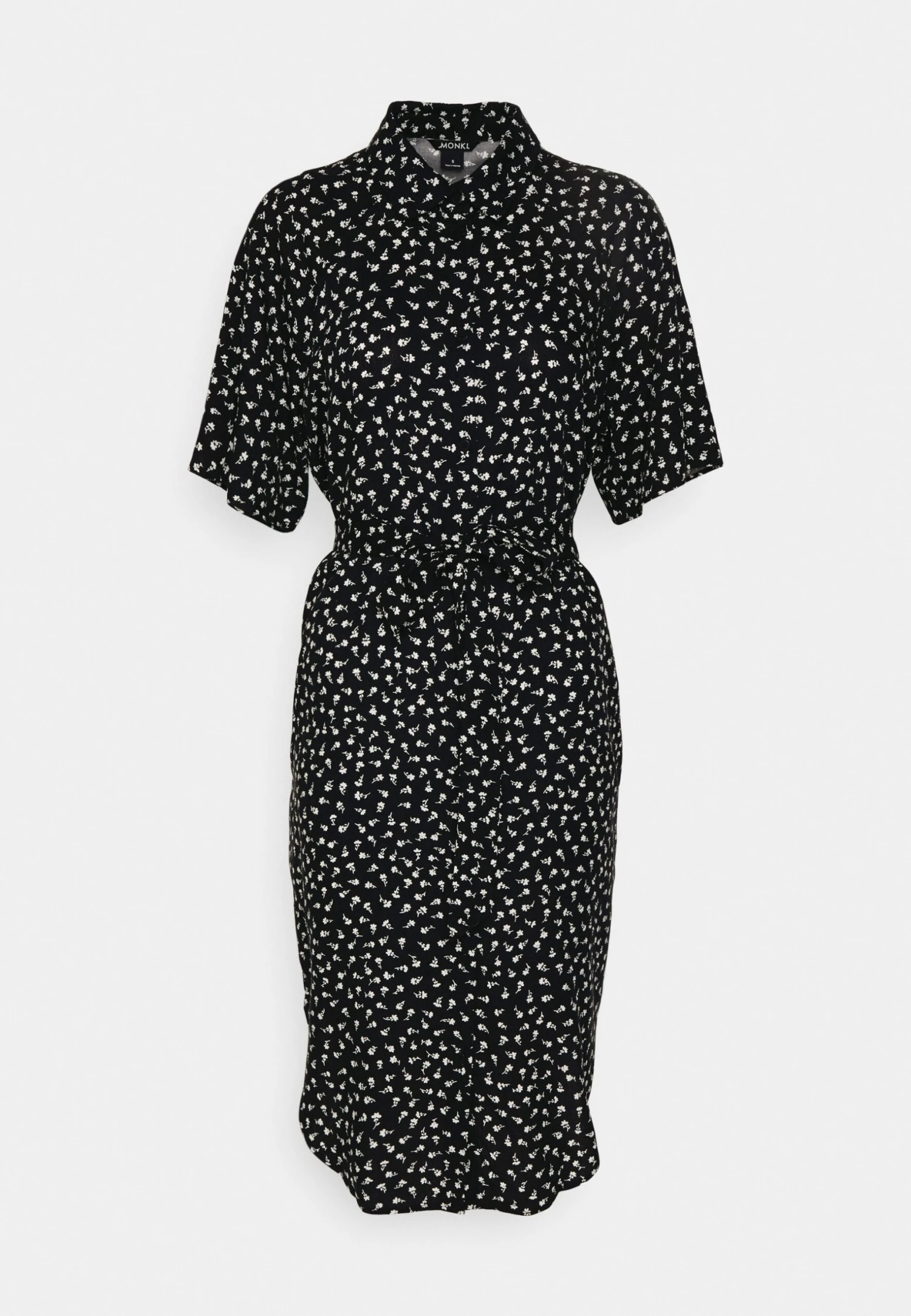 Monki Robe Chemise - Poetic 7 Monki Robe Chemise - Poetic – Image 5