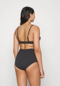 Monki Bikini - Black -Monki 4ba7e01f81e642918032ba07308daf3f