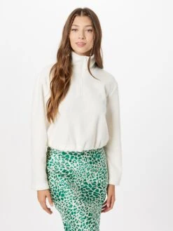 Monki Pulls à Col Roulé Pull-over Femme Blanc -Monki 4ce2bb947c83d6185a1d87a4b68ab249
