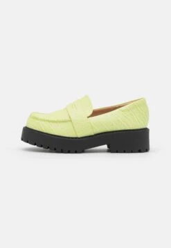 Monki Mocassins - Green