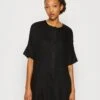 Monki Robe Chemise - Black -Monki 51245762b23444149738c3e68dff8d85
