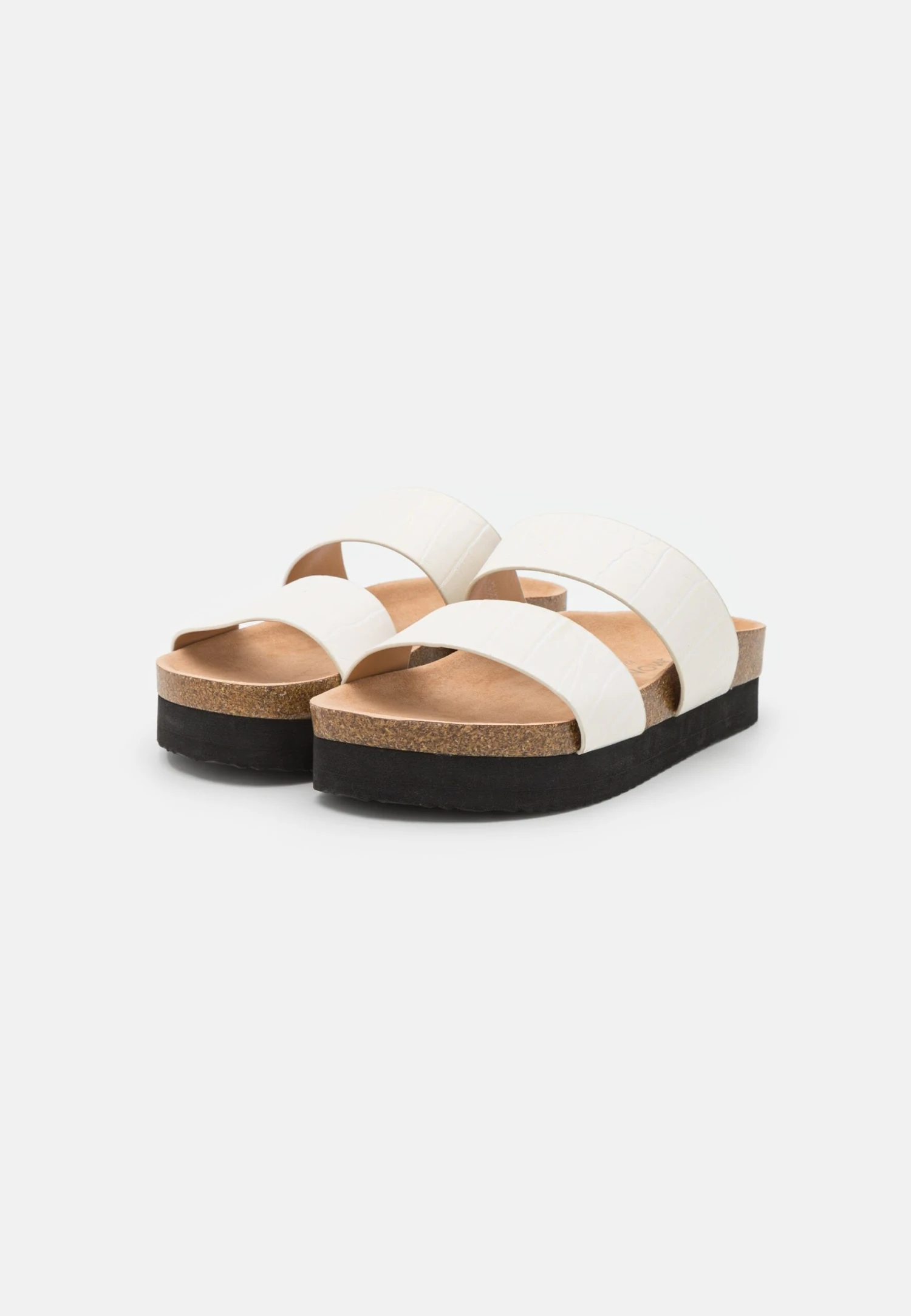 Monki Chaussons - White Light 5 Monki Chaussons - White Light – Image 3