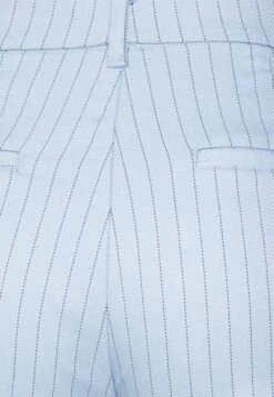 Monki Pantalon Classique - Light Blue -Monki 539a67affebe448ea42696c46490e141