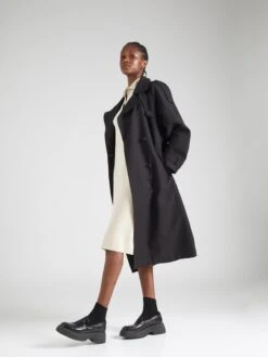 Monki Robes Robes En Maille Femme Crème -Monki 53dd75168efc43f48498c2707c8d6758