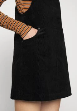 Monki Regina Dress - Robe De Jour - Black -Monki 574393d37f864abb800690b19f003371