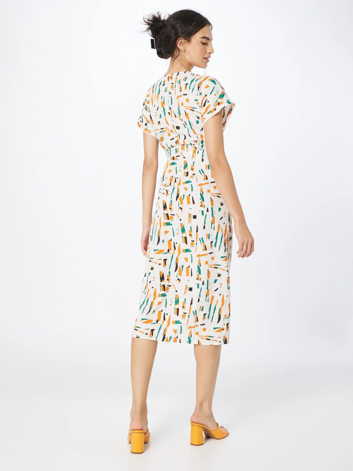 Monki Robes Dété Robe D’été Femme Beige 6 Monki Robes Dété Robe D’été Femme Beige – Image 4