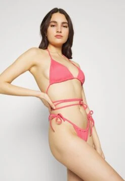 Monki Haut De Bikini - Pink -Monki 62d1e8b1b9824c5a9842b2e8b0b925a4