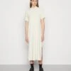 Monki Robe En Jersey - White 2 Monki Robe En Jersey - White -Monki 64b53b5b43be437b8a92c8378adb4208