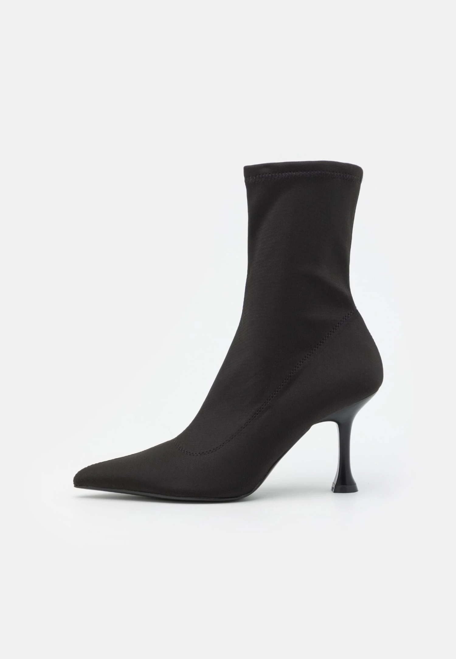 Monki Bottines - Black 4 Monki Bottines - Black – Image 2