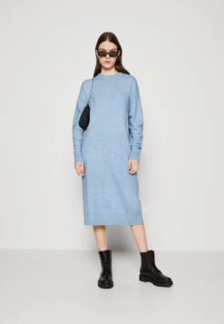 Monki Robe Pull - Blue Light 9 Monki Robe Pull - Blue Light -Monki 6a3eacc1a5b84da0bdf72d66bd1b73af