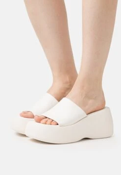 Monki Mules À Talons - White Light