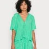Monki Blouse - Green 2 Monki Blouse - Green -Monki 6f998ab3cb8f42a29ebe104a64eb8d2b