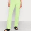 Monki Pantalon Classique - Green -Monki 7350cbafff9e4149931c055a4d9100b6