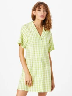 Monki Robes Fluides Robe-chemise Femme Pomme -Monki 7ab48666b47f30eaa2ca1825879801fe