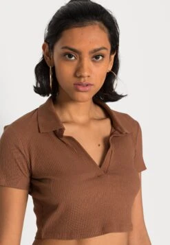 Monki T-Shirt Basique - Brown 11 Monki T-Shirt Basique - Brown -Monki 8876c604a38048fbb2d8524a9bfd5cd3