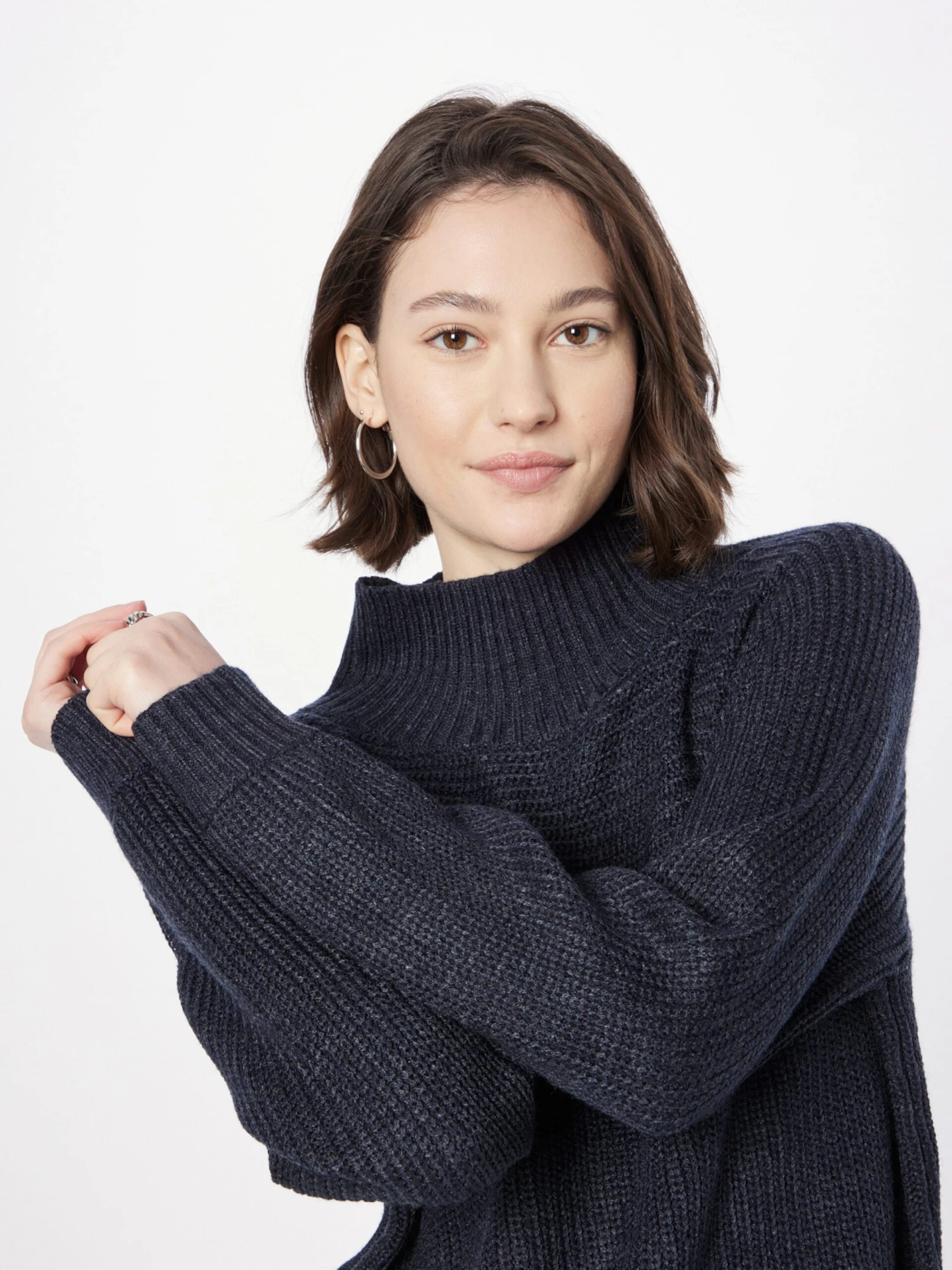 Monki Pulls Basiques Pull-over Femme Bleu Marine 4 Monki Pulls Basiques Pull-over Femme Bleu Marine – Image 2