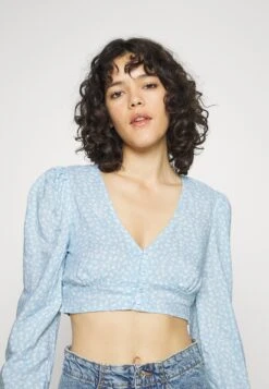 Monki Blouse - Blue Dusty Light -Monki 8b07f34f03c746408373ab88e8b2548d