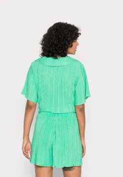 Monki Blouse - Green -Monki 8bee8c38a57043bc9ffa812ab5614fd1