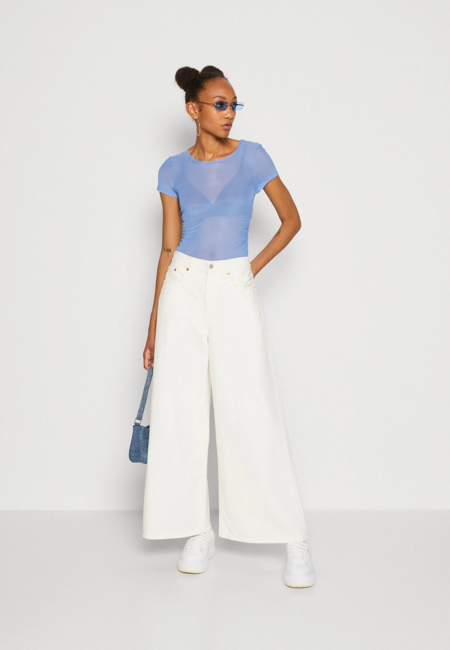 Monki T-Shirt Imprimé - Blue 4 Monki T-Shirt Imprimé - Blue – Image 2