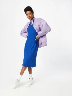 Monki Robes Midi Robe Femme Bleu Roi -Monki 92c64d707311faff89589f569e41e624