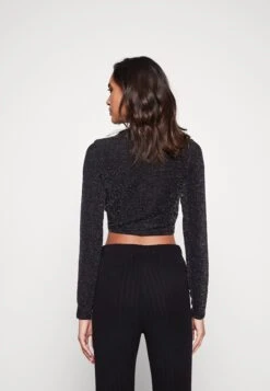 Monki T-Shirt À Manches Longues - Black/Multi-Coloured -Monki 97aad1224a854a76ad5f0420bc7ae9f8