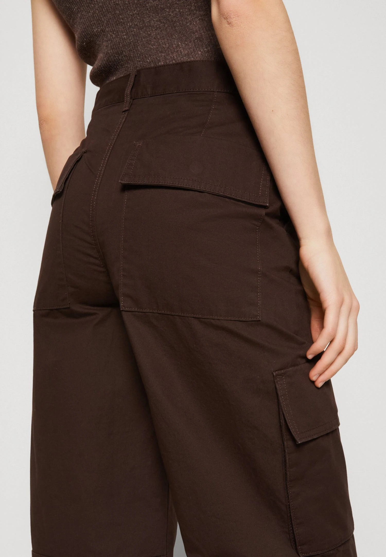 Monki Pantalon Cargo - Brown 8 Monki Pantalon Cargo - Brown – Image 6