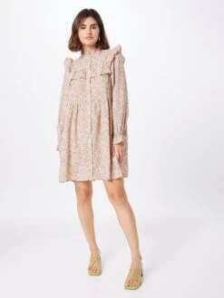 Monki Robes Fluides Robe-chemise Femme Rose -Monki 9e2f8b03278adbcc1ab14e8772721884