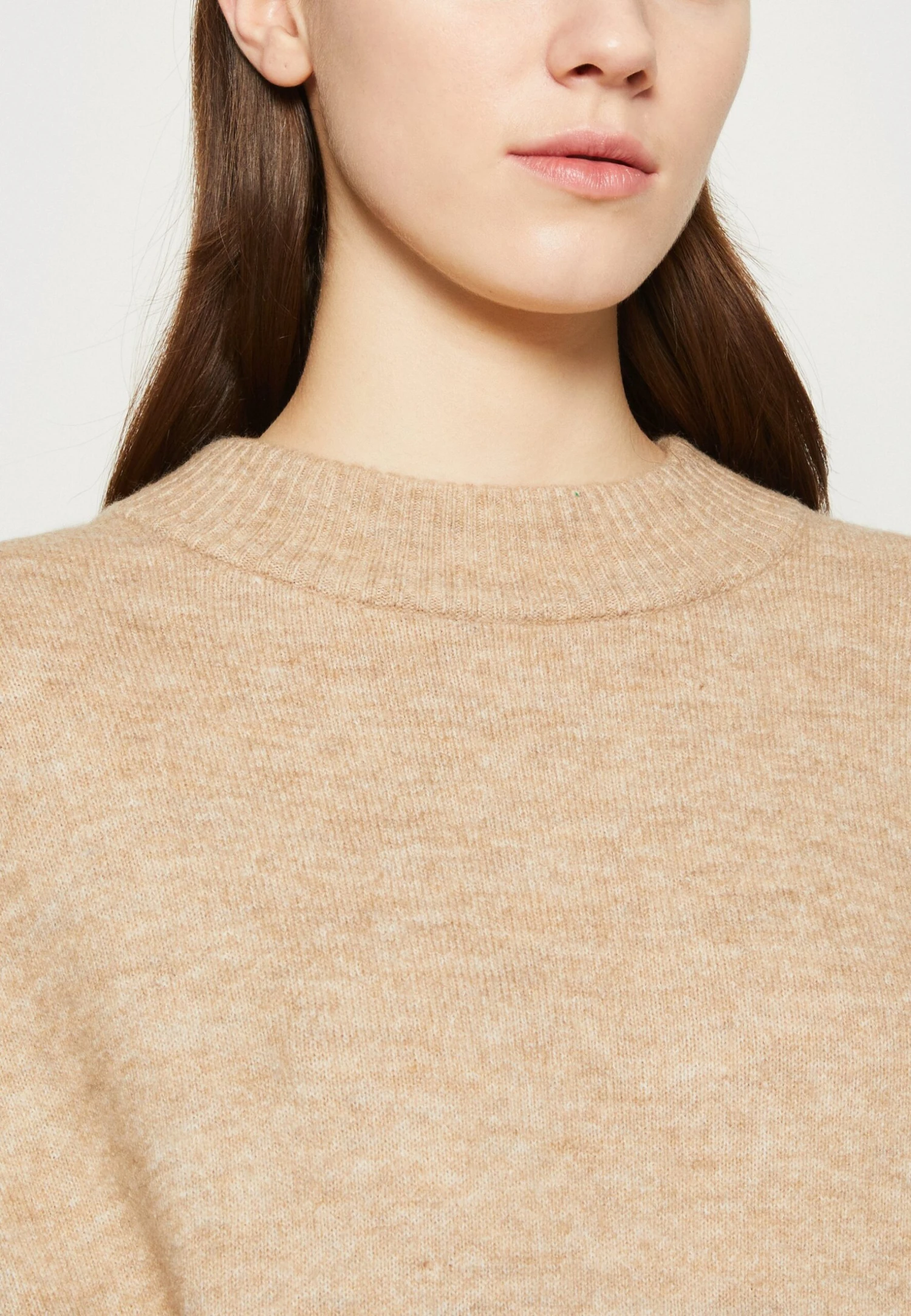 Monki Robe Pull - Beige Medium Dusty Melange 7 Monki Robe Pull - Beige Medium Dusty Melange – Image 6