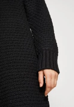 Monki Robe Pull - Black -Monki 9f3d37d92111473c9f0e3fb0206e91e0