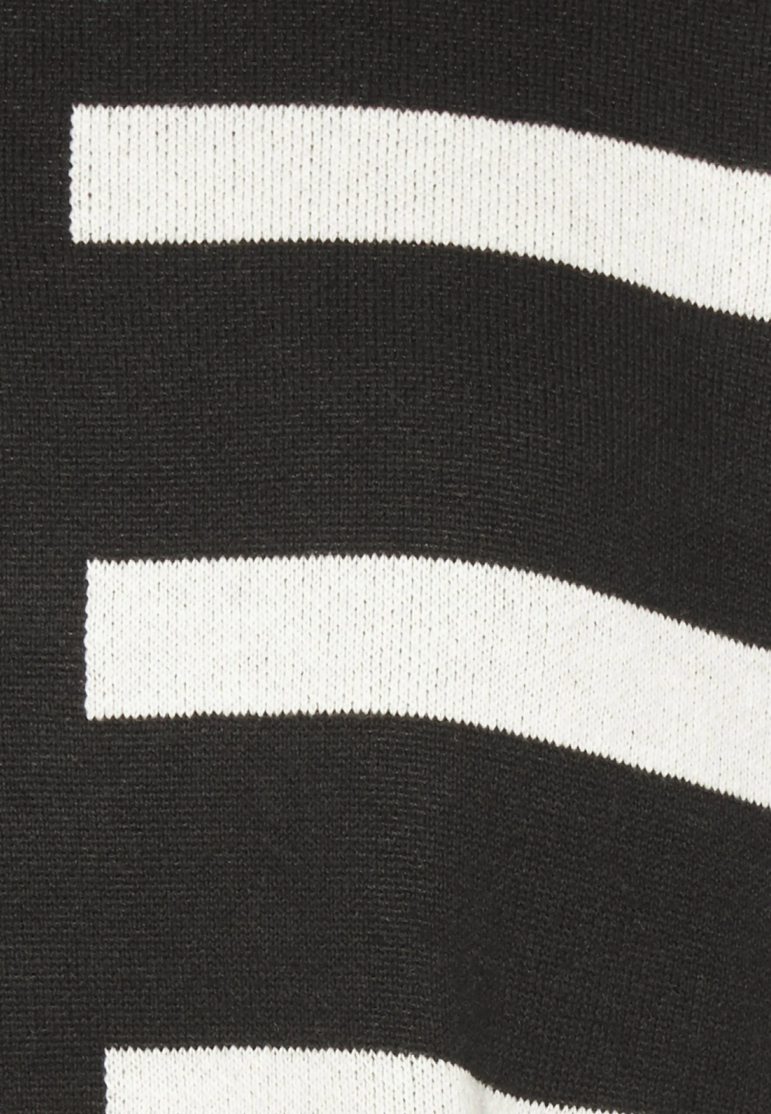 Monki Pullover - Black/White 7 Monki Pullover - Black/White – Image 5