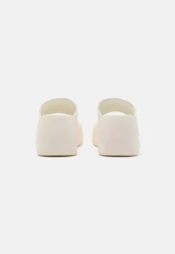 Monki Mules À Talons - White Light 11 Monki Mules À Talons - White Light -Monki a1499e691acd44e287fedf07a5d8a15f