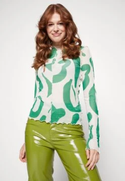 Monki T-Shirt À Manches Longues - White Light/Boldspring.Green 11 Monki T-Shirt À Manches Longues - White Light/Boldspring.Green -Monki a658b11164ab47b9af57767c1cddbbce