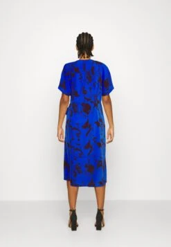 Monki Robe De Jour - Blue Bright -Monki aa59515471814bf18d1d56be97b5ceaf