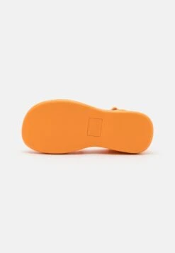 Monki Sandales À Plateforme - Yellow Bright Orange -Monki aa74982aee364008996c9c609655e421